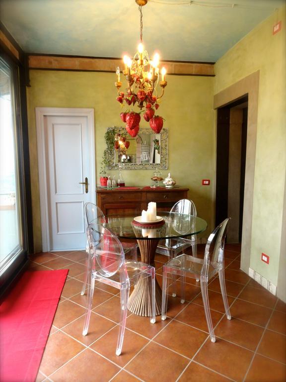 Vistalago Guesthouse 内米 外观 照片